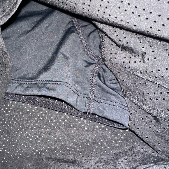 Bundle Womens Baleaf Black Shorts and H&M Straw Sun Visor OS - Picture 5 of 13